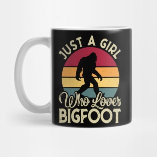 Just A Girl Who Loves Bigfoot Retro Mug